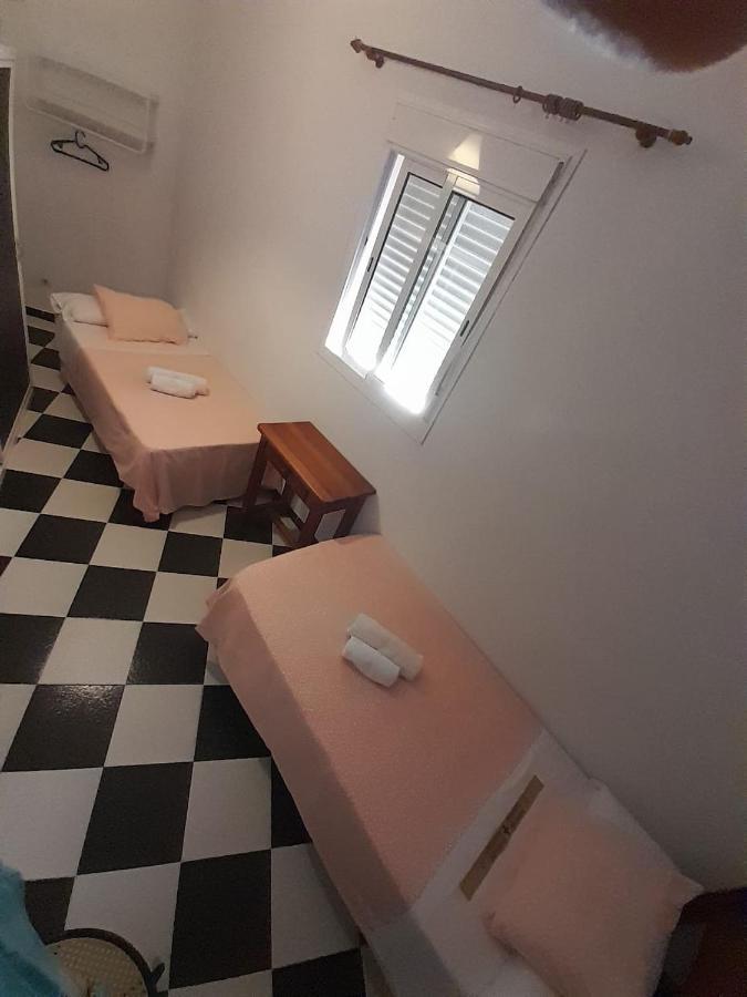 Pension Hidalgo 2 Utrera Extérieur photo