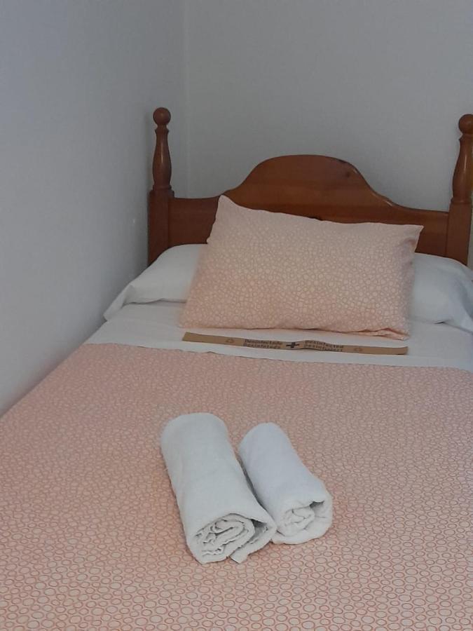 Pension Hidalgo 2 Utrera Extérieur photo